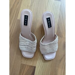 Aqua Bloomingdales Pale Pink Woven Wedge Mule Heels 8